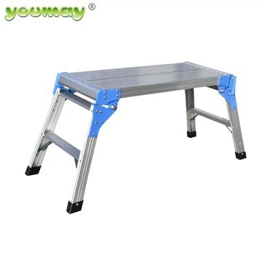 سلم مقعد واسع الخطوة